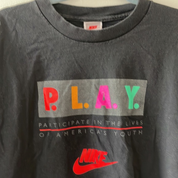 Retro Nike Tee - Picture 3 of 3